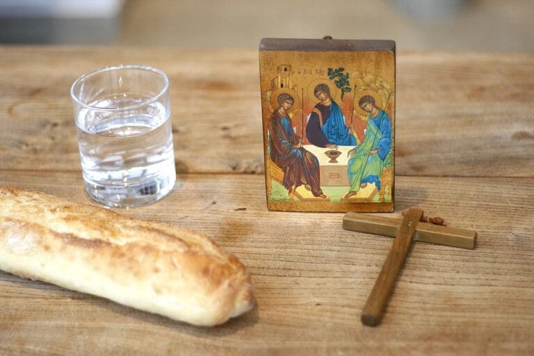 Што велат светите отци за постот